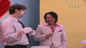 Смотреть на Лордфильм 2.0 Сериал Счастливы вместе 2006