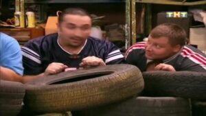 Смотреть на Лордфильм 2.0 Сериал Счастливы вместе 2006