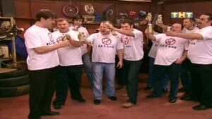 Смотреть на Лордфильм 2.0 Сериал Счастливы вместе 2006