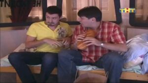 Смотреть на Лордфильм 2.0 Сериал Счастливы вместе 2006